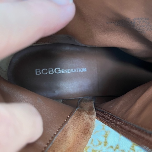 Bcbgeneration LEATHER ZIPPER BOOTIES - Picture 10 of 12